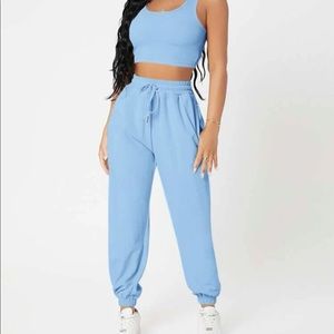 Crop top and sweat set
